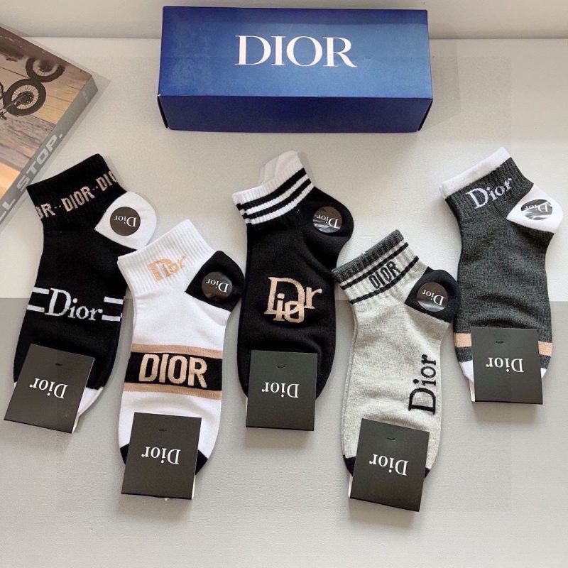 DIOR